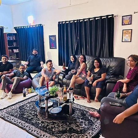Rostel Backpackers Hostel بونة المظهر الخارجي الصورة