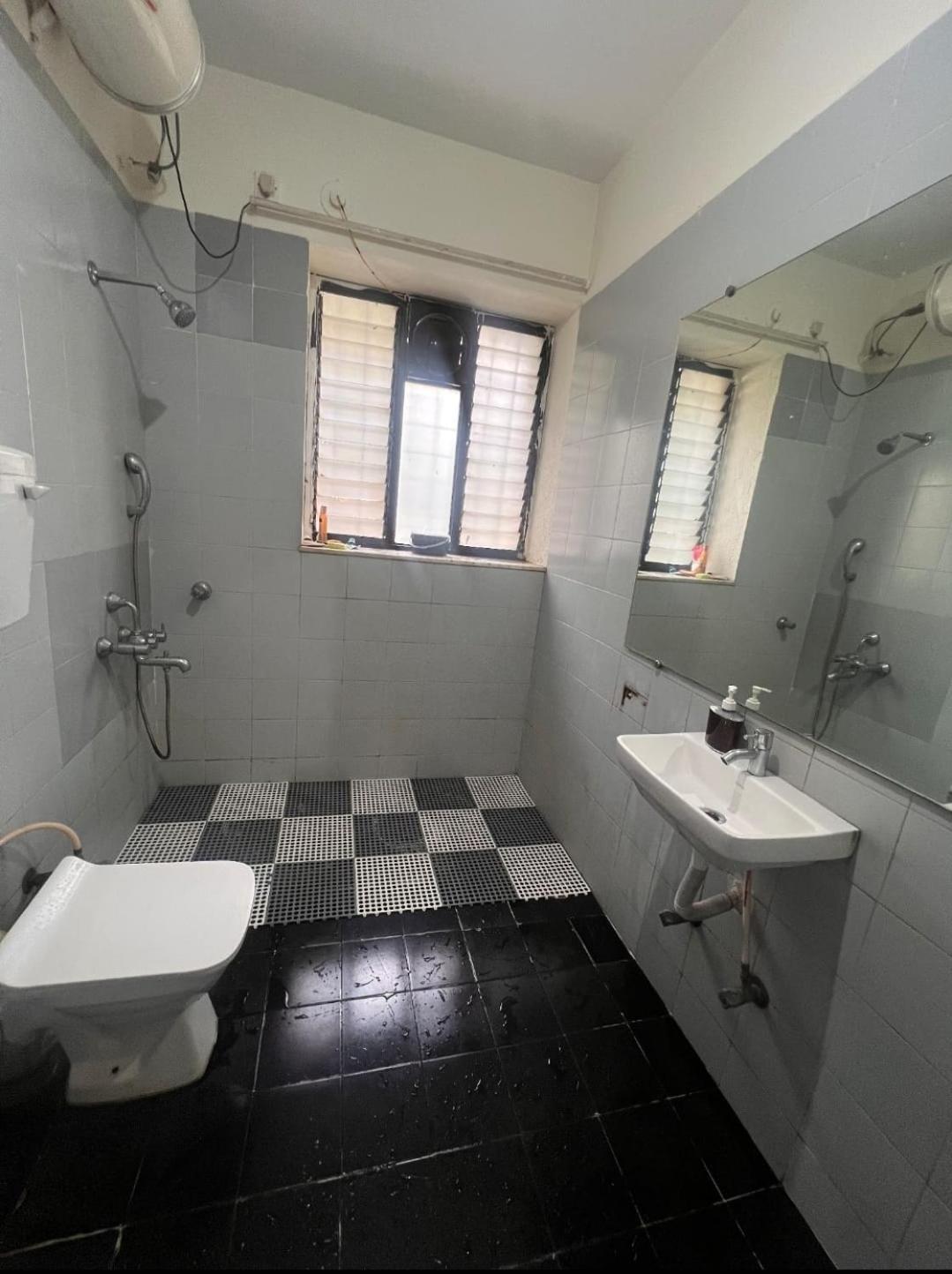 Rostel Backpackers Hostel بونة المظهر الخارجي الصورة